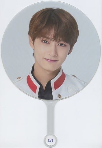 SEVENTEEN ソウルコン　ジュン　うちわ　アンコン　IDEAL CUT SEVENTEEN セブチ ジュン うちわ IDEAL CUT ソウルコン - メルカリ