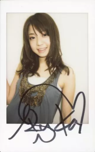 中村静香 サイン入りチエキ 駿河屋 -<中古>☆中村静香/直筆サイン入り/生チェキ（女性生写真）