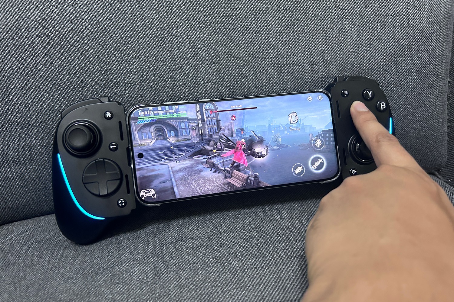 Razer Kishi Ultra Review - Almost Perfect, Best Mobile Game