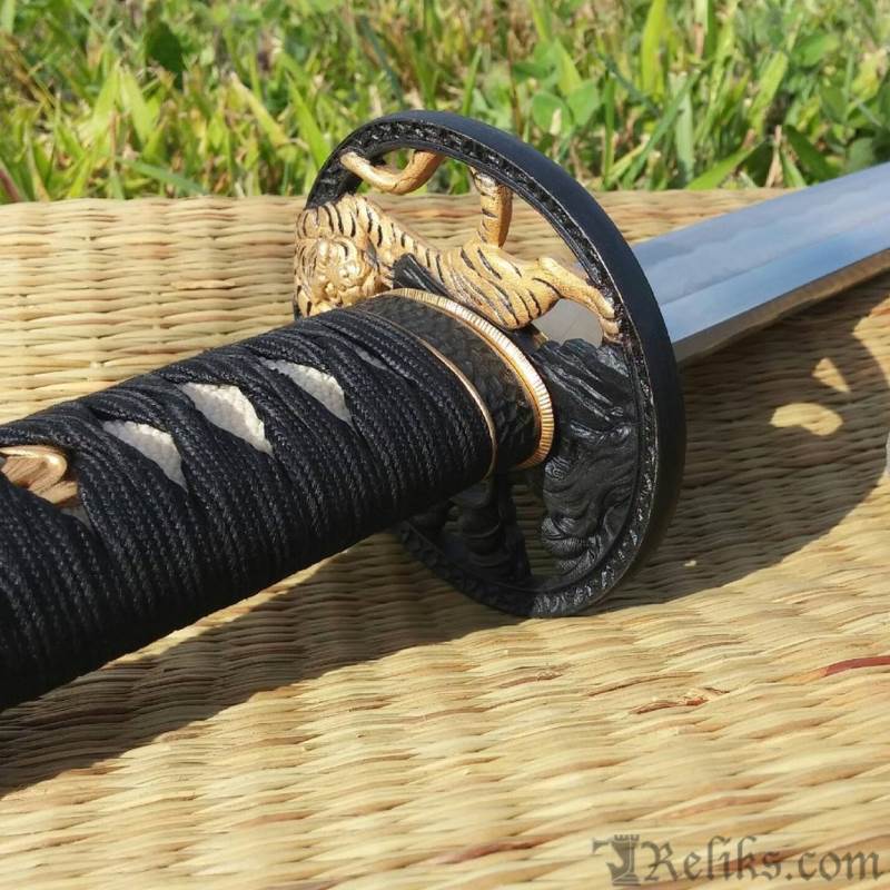 Tiger Elite Katana - Functional Japanese Swords at Reliks.com