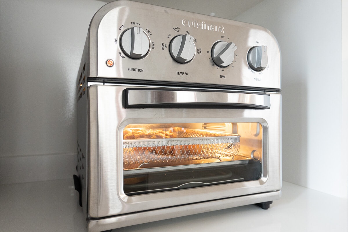 クイジナートのノンフライオーブントースターを使ってレビュー！多機能