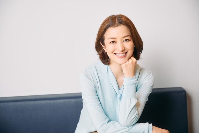 年齢=「経験の量」、鈴木京香さんと考える“年齢を重ねる”ポジティブな