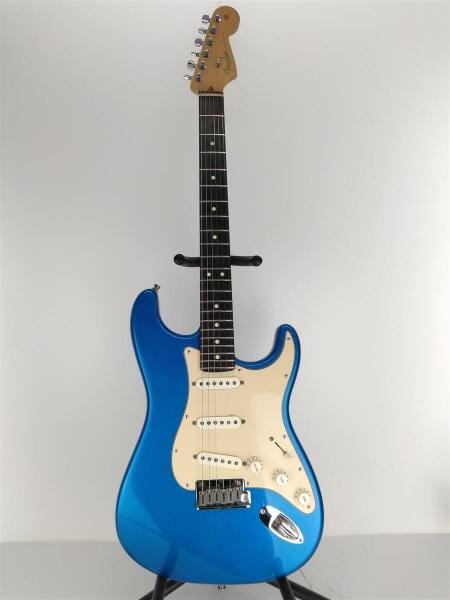 Fender(フェンダー) / American Standard Stratocaster エレキギター