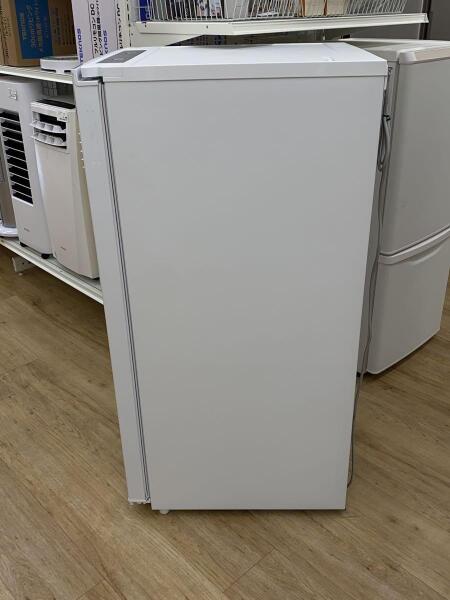 SHARP(シャープ) / 冷凍庫 FJ-HF13H-W | 中古品の販売・通販なら