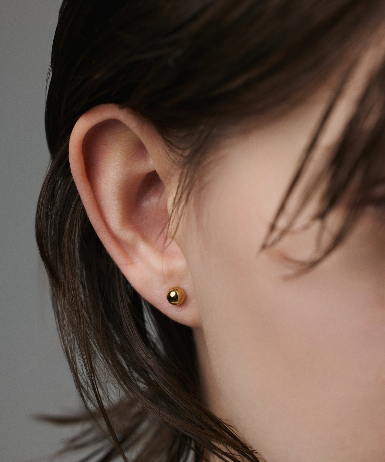 ゴールド]ピンボールピアス(medium)