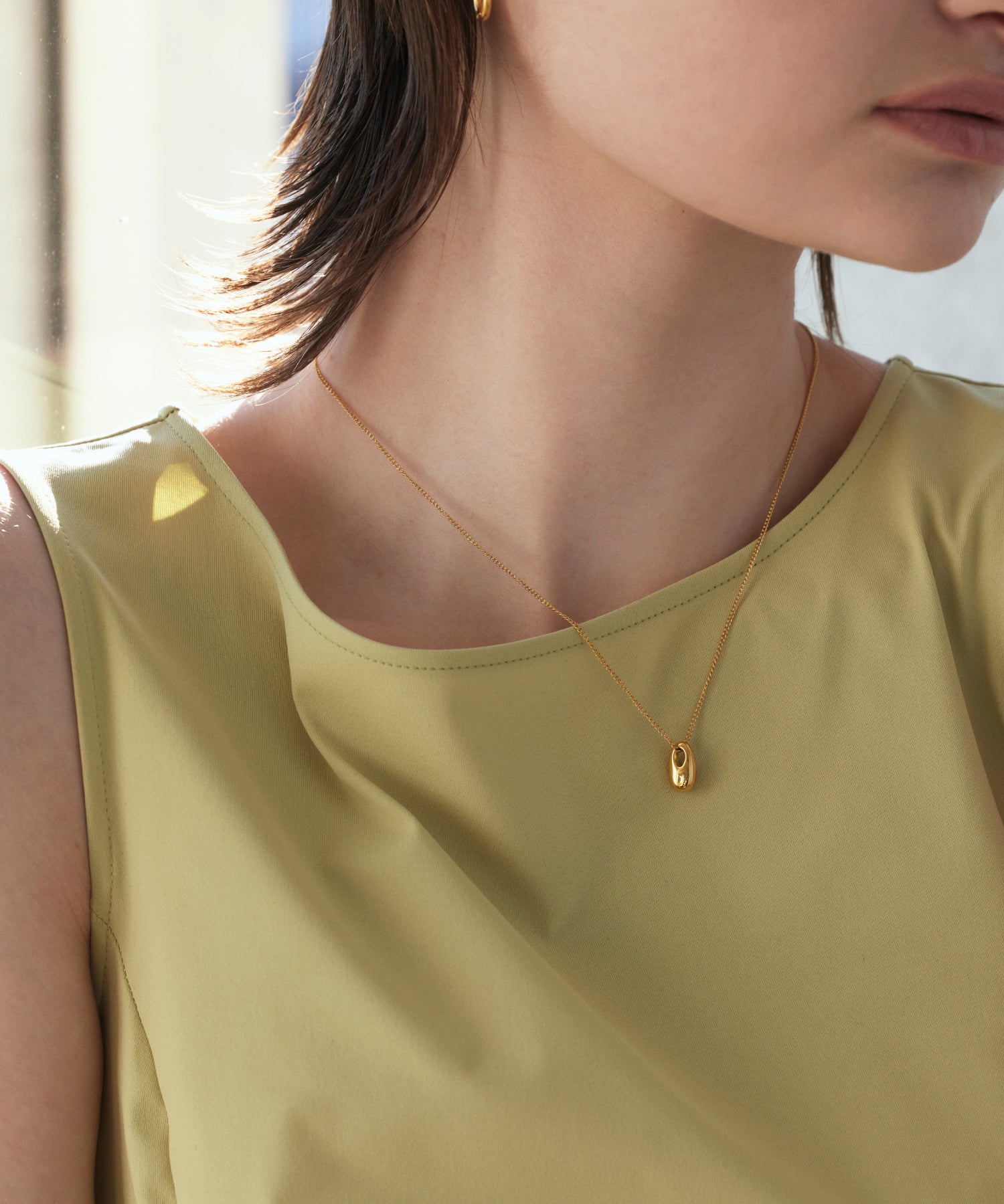 ゴールド]ドロッププレートネックレス
