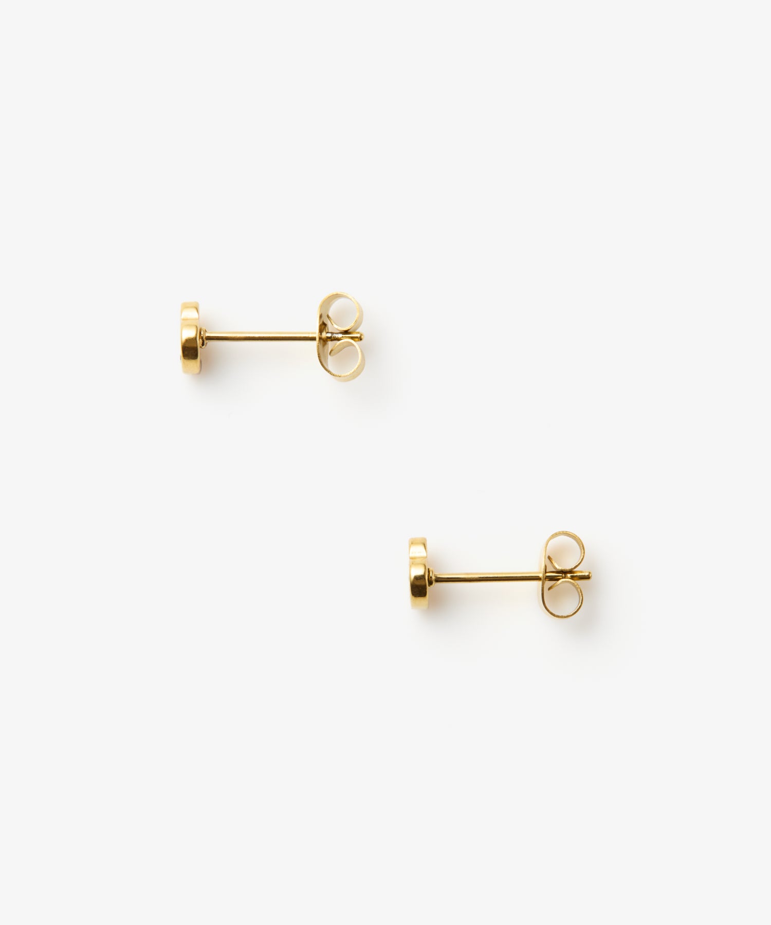 ゴールド]ジルコニアハートピアス