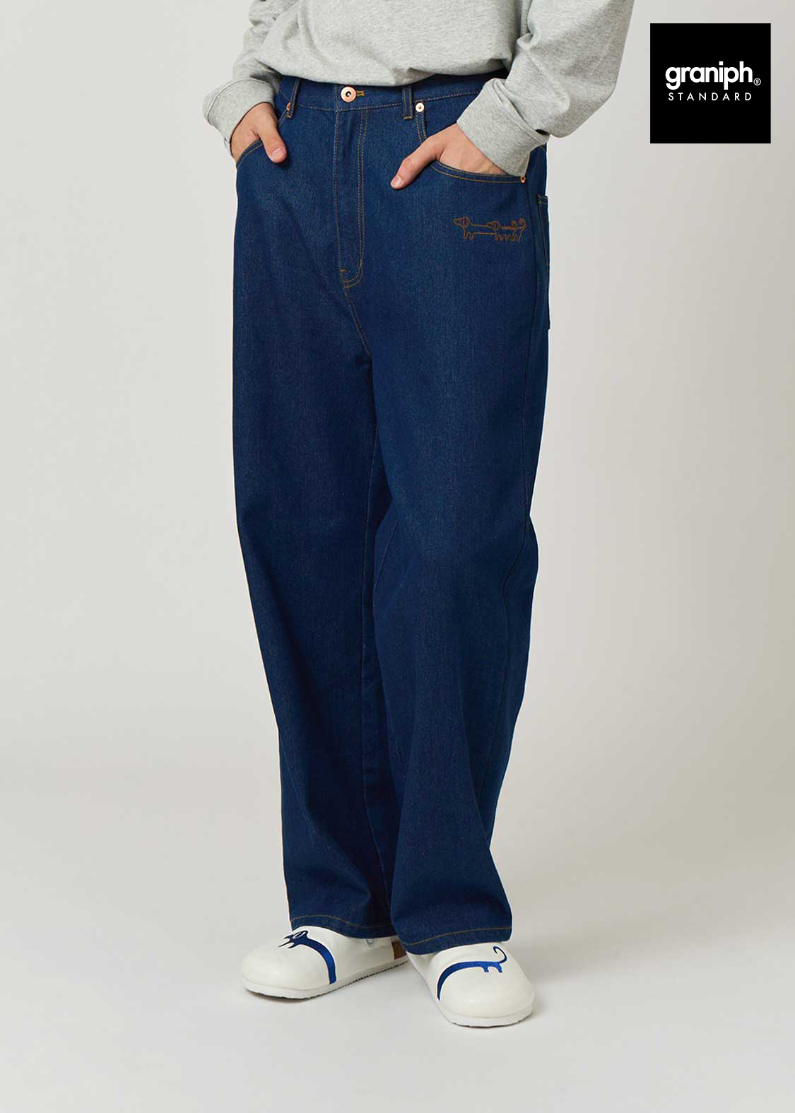 ナガスギルイヌ トモダチフロムアナザーワールド｜ストレートデニム