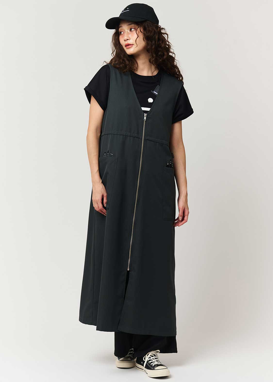 ビューティフルシャドージェントルメン｜フロントジップワンピース