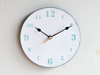 時計 壁掛け時計 七宝文字盤M (白地に水色文字) | 壁掛 インテリア