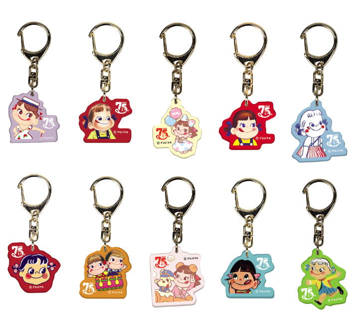 ペコちゃん75周年記念商品が登場！首振り人形やクリアバッグが入った