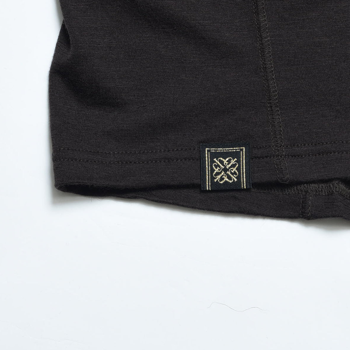 SOLID WOOL HOODIE