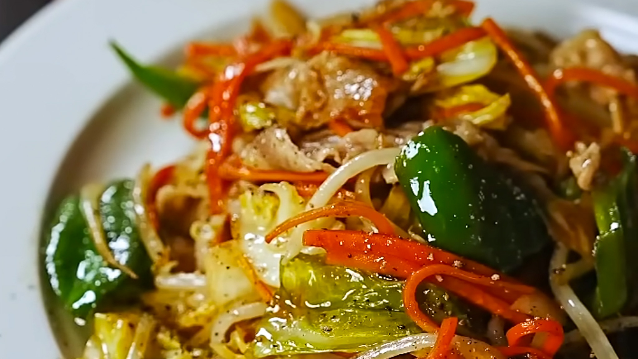 シェフが10分で作るシンプル野菜炒めのレシピ | 料理人ジョージログ