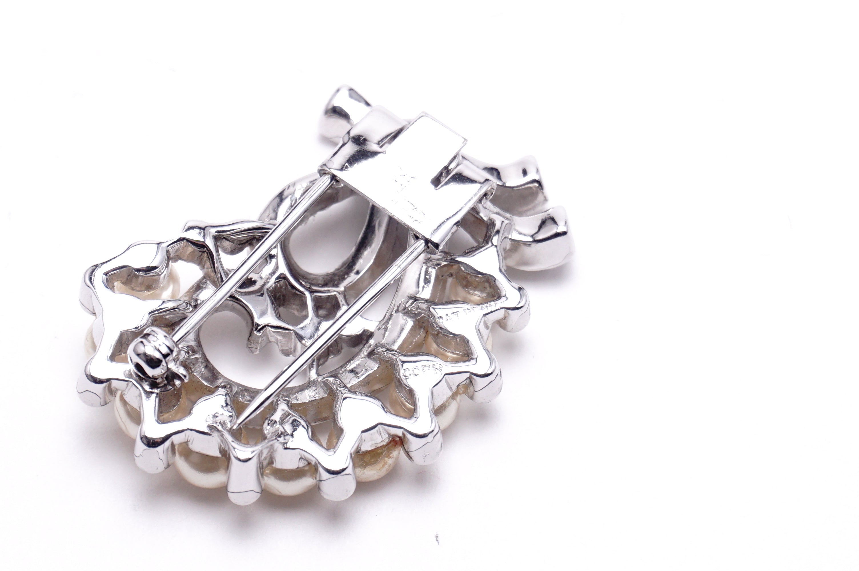 Trifari（トリファリ）クリップブローチ ／ヴィンテージ・コスチューム