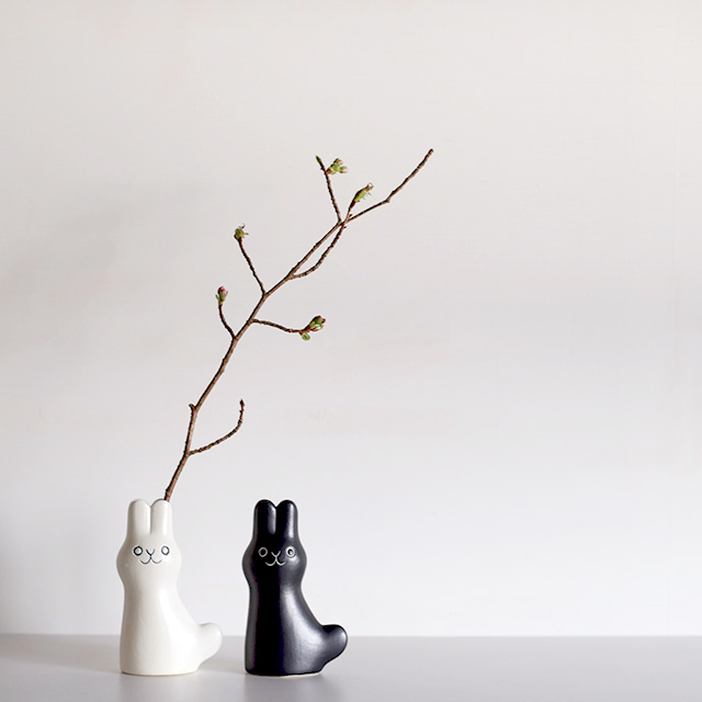 鹿児島睦 x Keramik Studion｜花瓶 En Liten Van COMFOTA 北欧雑貨店