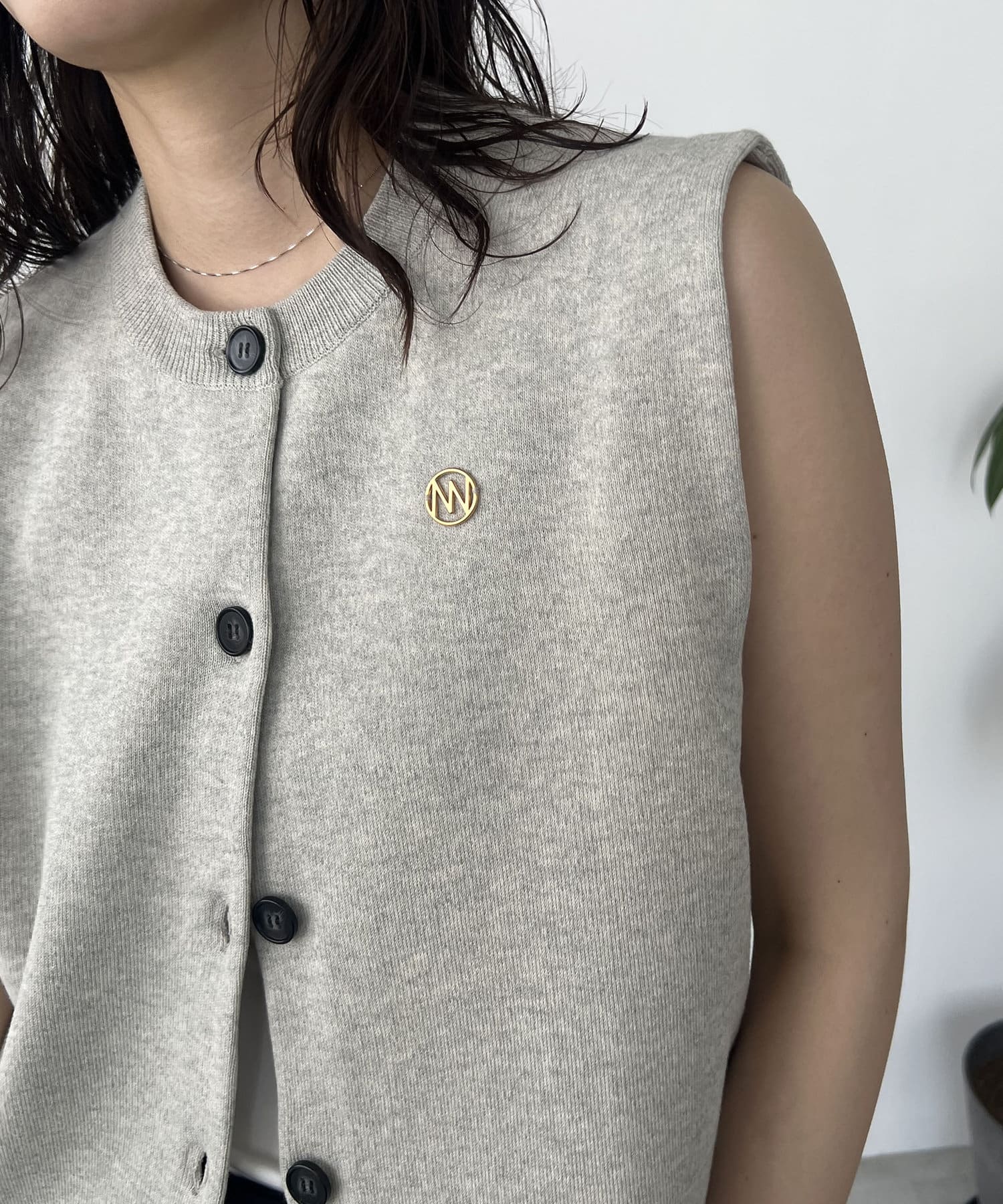 YENN/イエン〉【別注カラー/グレー】Wフェイスニットベスト