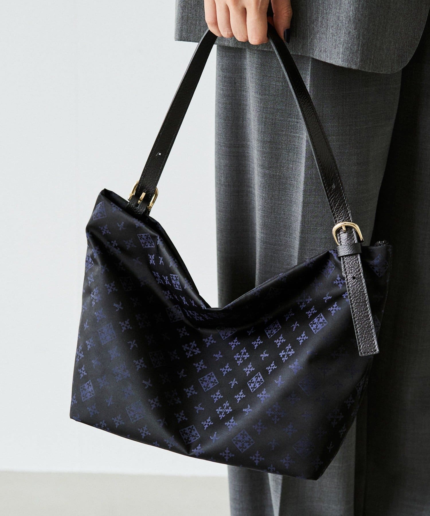 ナイロンジャガード2WAYワンハンドルトートバッグ | russet(ラシット