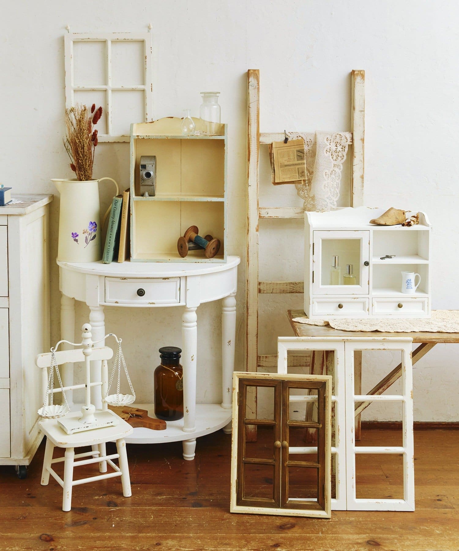 ディスプレイ3段ラック／choupinet | salut!(サリュ)ライフスタイル