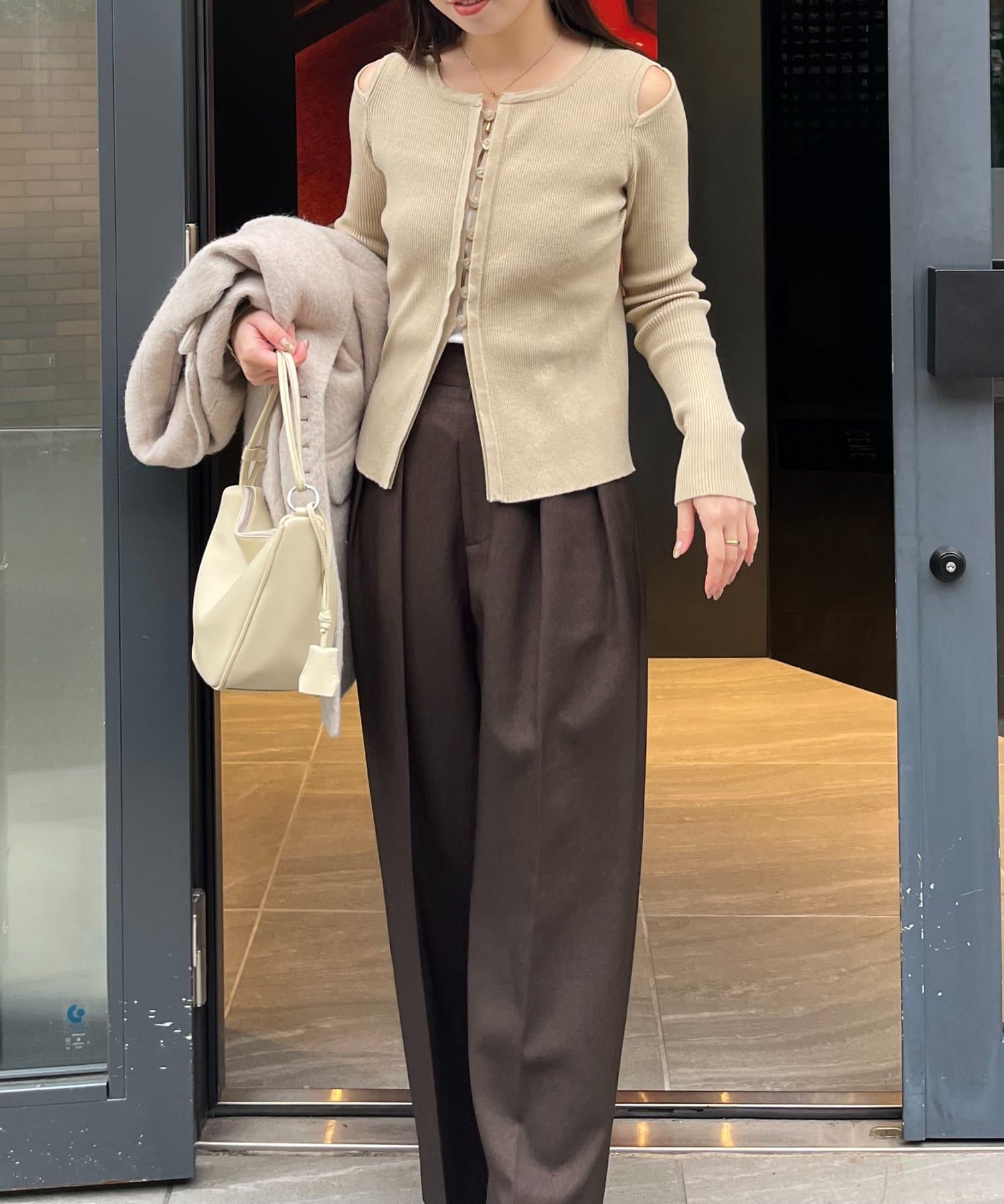 CAPRICIEUX LE'MAGE】肩開きセッパボタンカーディガン | OUTLET