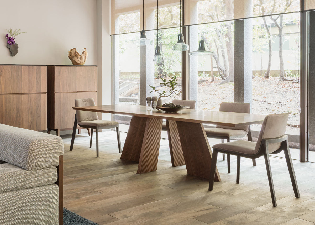 ダイニングテーブル