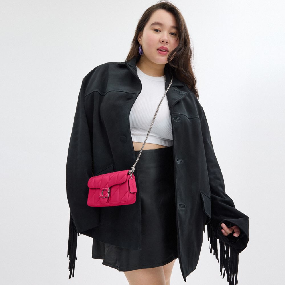 公式】COACH – コーチ | タビー クロスボディ リストレット・ピロー