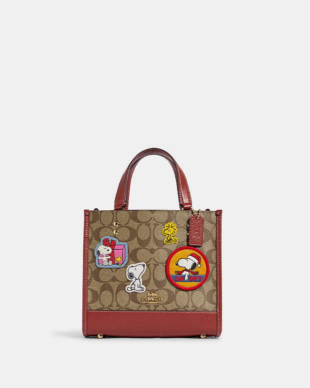 公式】コーチアウトレット | 【COACH X PEANUTS】デンプシー トート 22