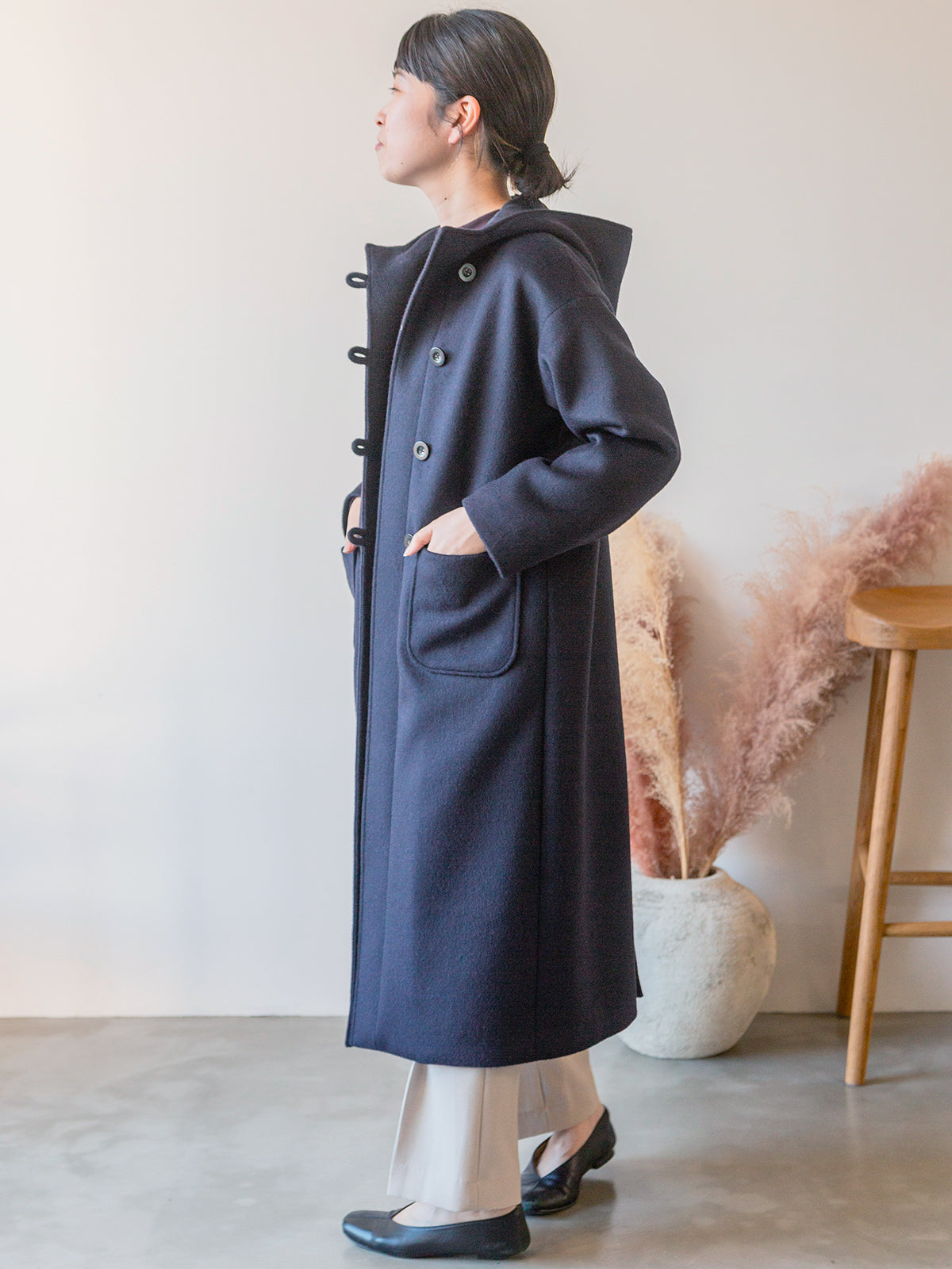 ロイヤルジーロンフードロングコート/ネイビー｜低身長さん・小柄女性