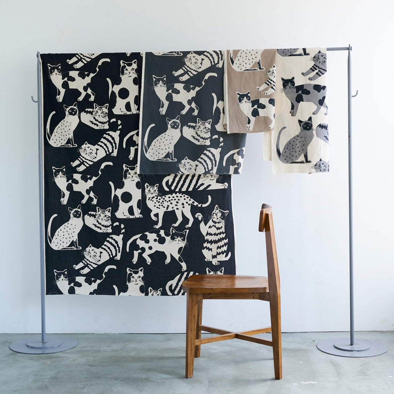 cocca(コッカ) ｜生地通販｜echino/エチノ CATCAT ～ 綿麻キャンバス