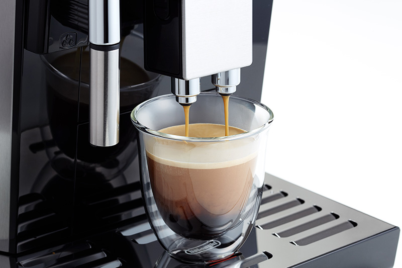 スイッチ一つで、いつでも手軽にプロの味を！デロンギ エレッタ