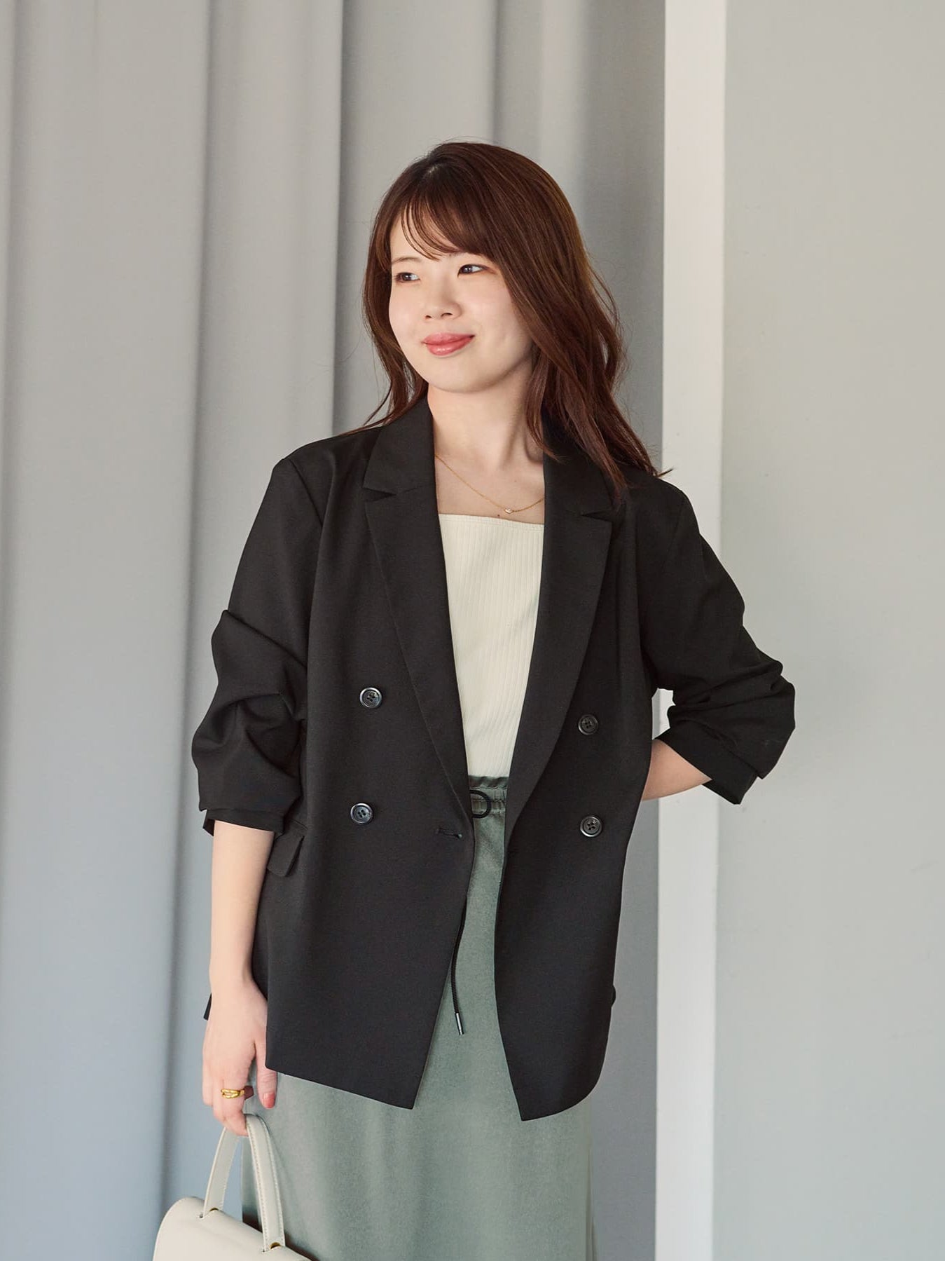 ダブルボタンライトジャケット | 小柄・低身長女性向けファッション