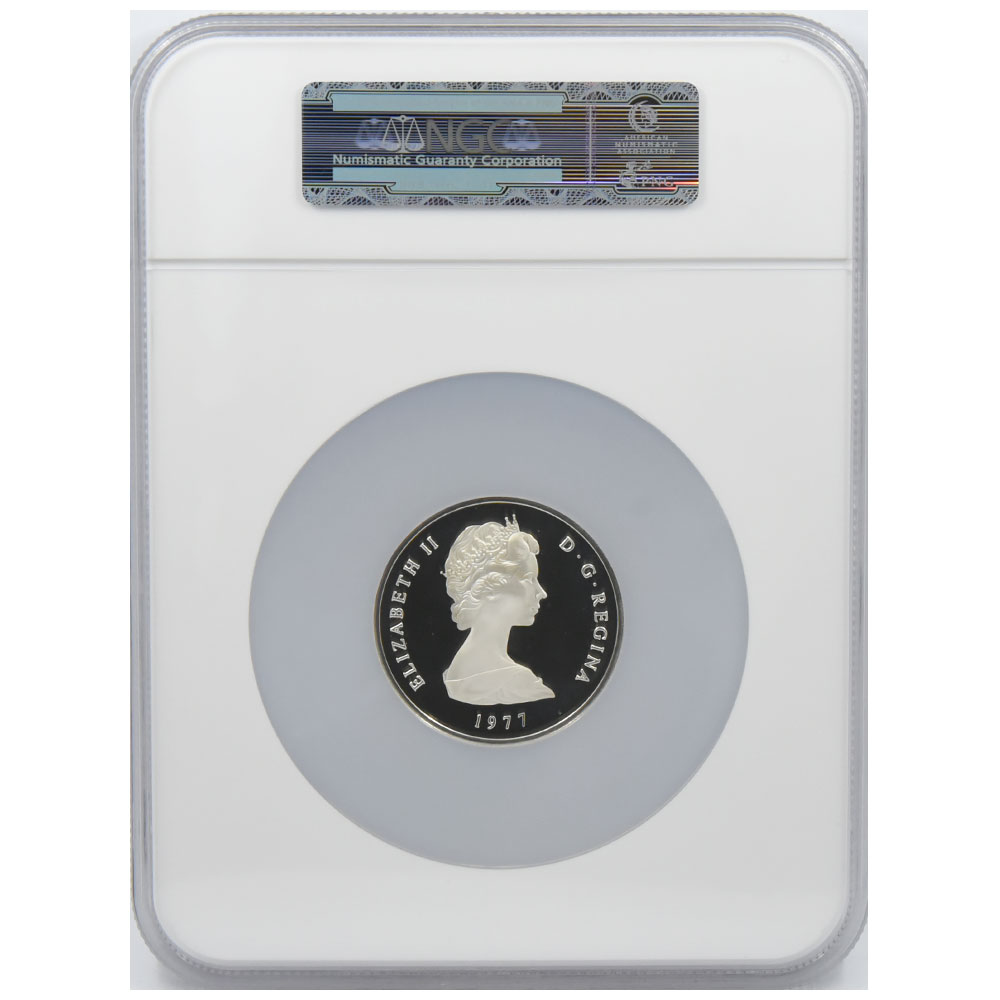 タークス・カイコス諸島 1977 エリザベス2世 50クラウン 銀貨 NGC PF