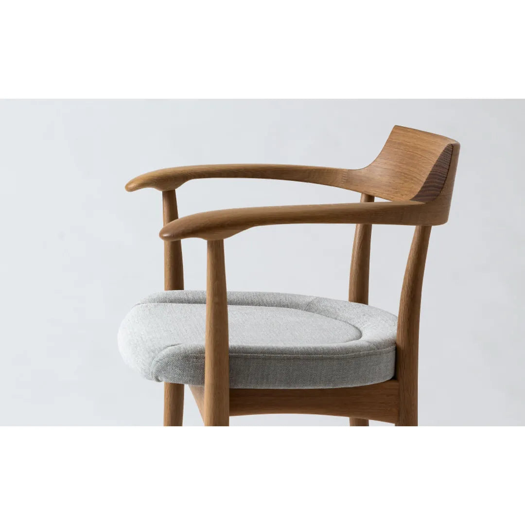 CHAIR｜CRESCENT Armchair｜アームチェア｜ダイニングチェア｜white