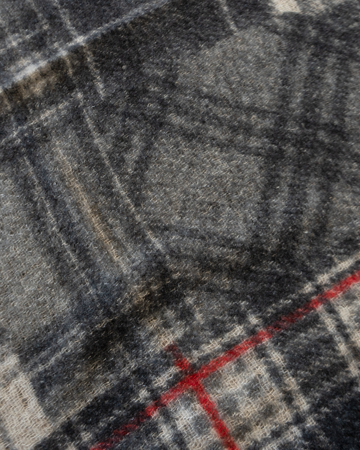 Gerry | Faliero Sarti ファリエロ サルティのストール通販 | CORNETTO