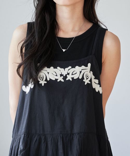Lipa別注】 モチーフ刺繍キャミワンピース