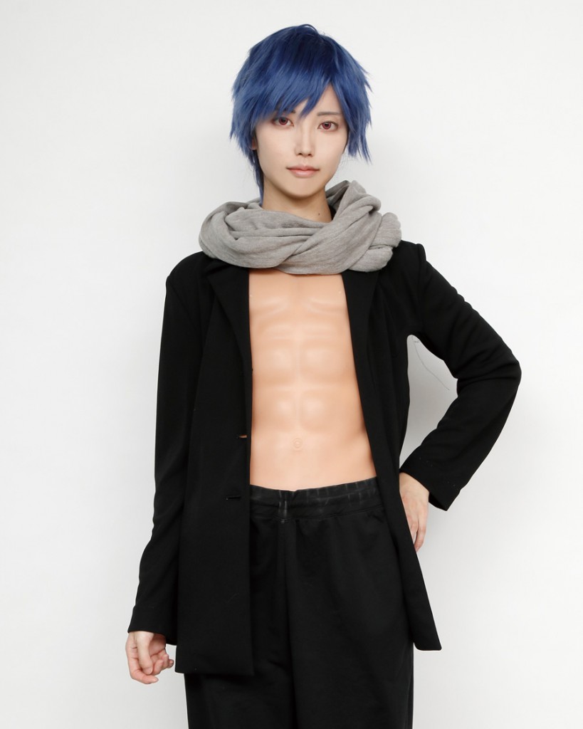 男装コスプレに使える筋肉シャツを比べてみた！