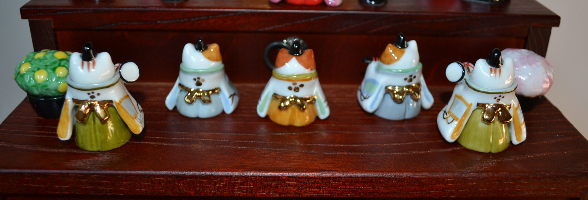 道楽堂猫舎本舗 ねこや 春福びな 3段飾り ナガヤ 陶人形 お雛様