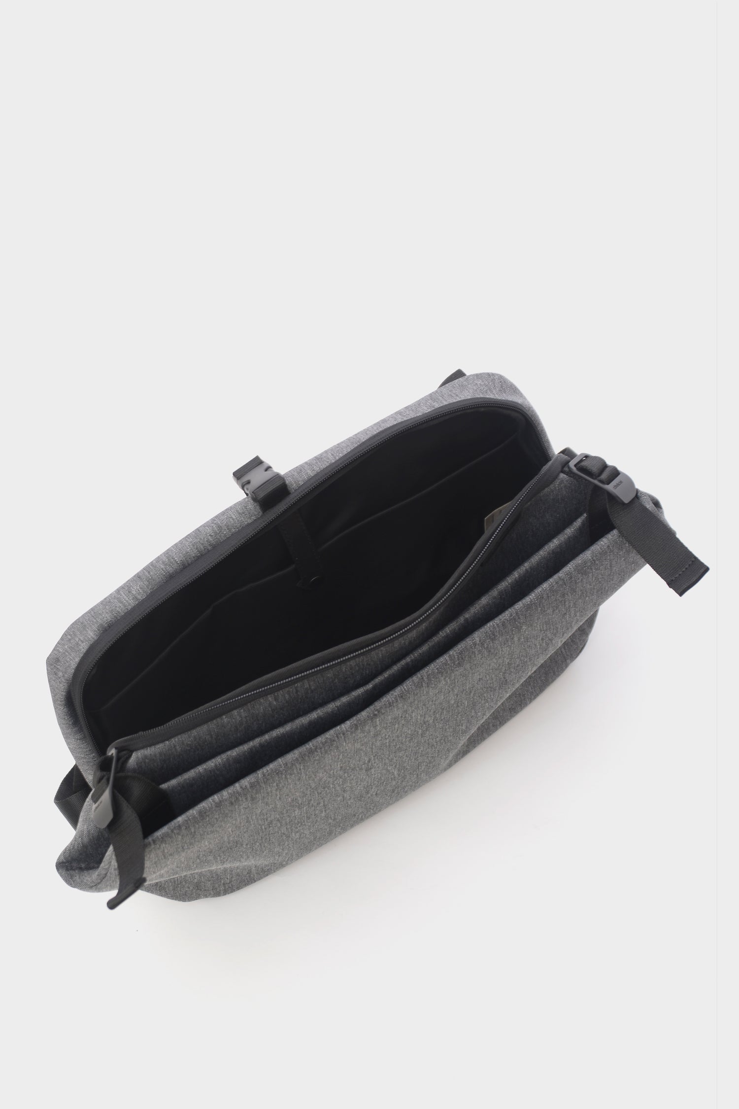 Riss ECO YARN Black Melange | JAPAN LIMITED côte&ciel Official