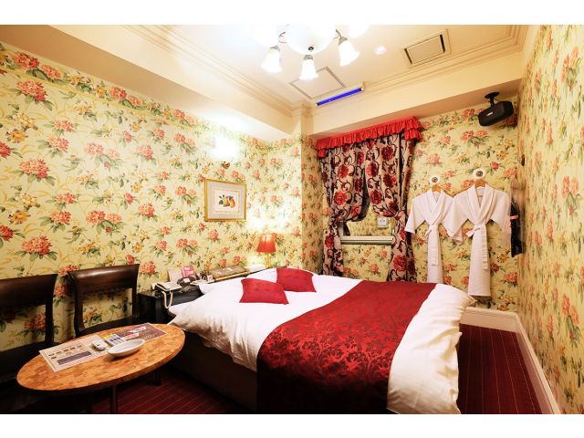 ホテル ラ・ヴィアンローズ / 大阪市北区｜カップルズ