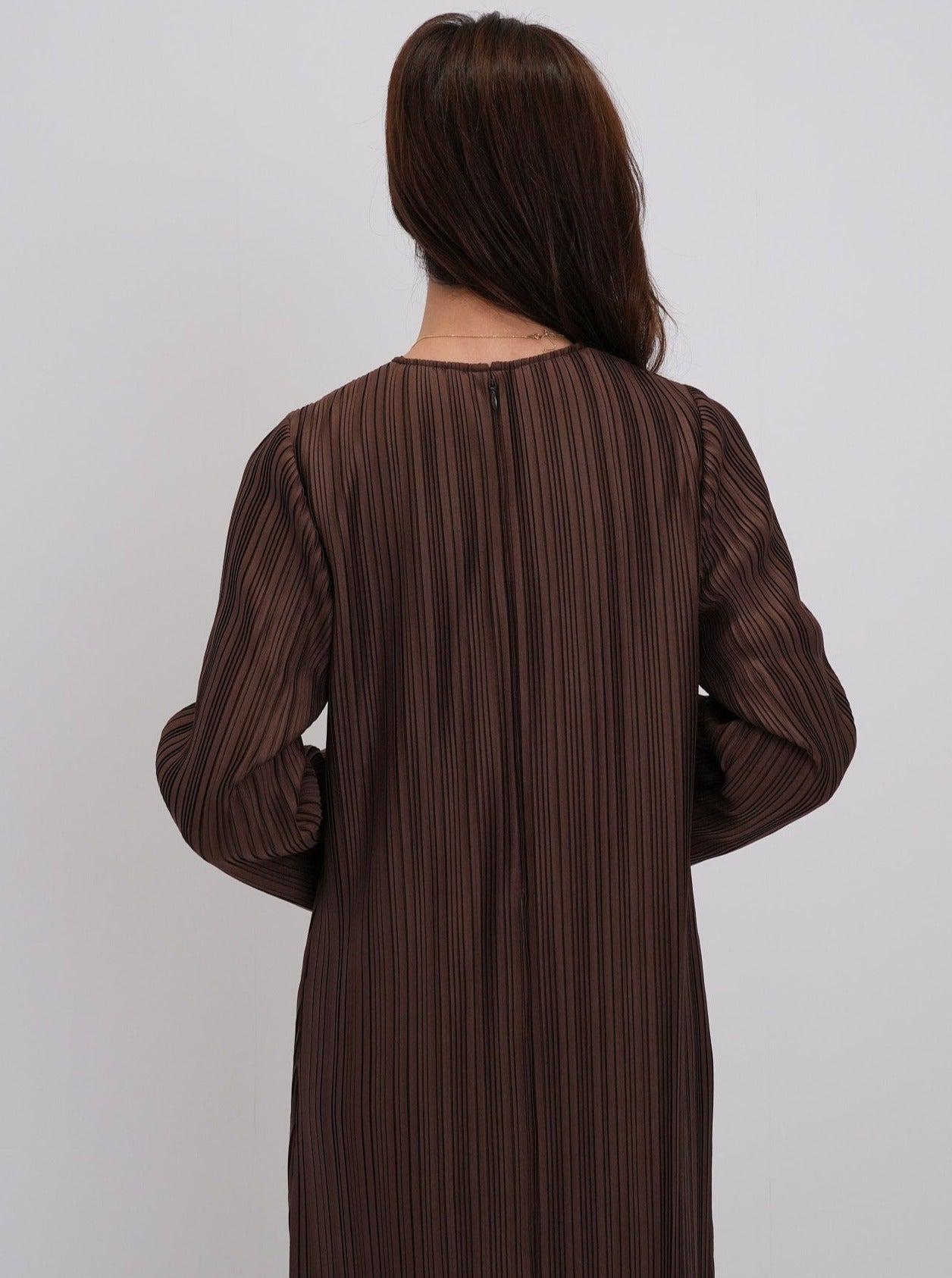 Pleated long dress – ClaSTEllaR