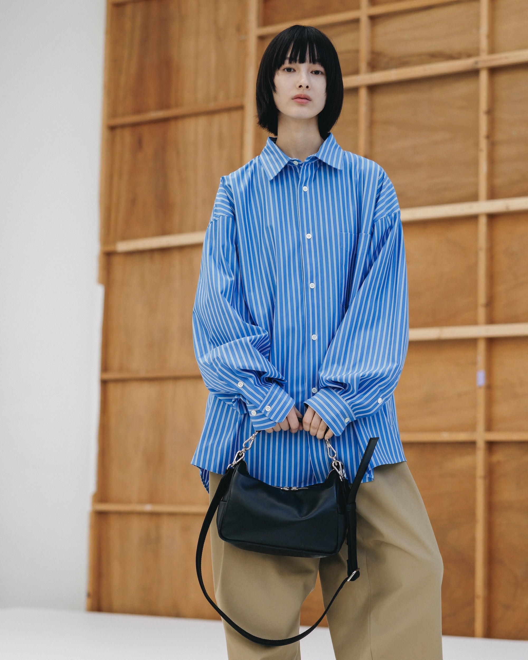 LEATHER DAYOFF BAG MINI (BLACK)