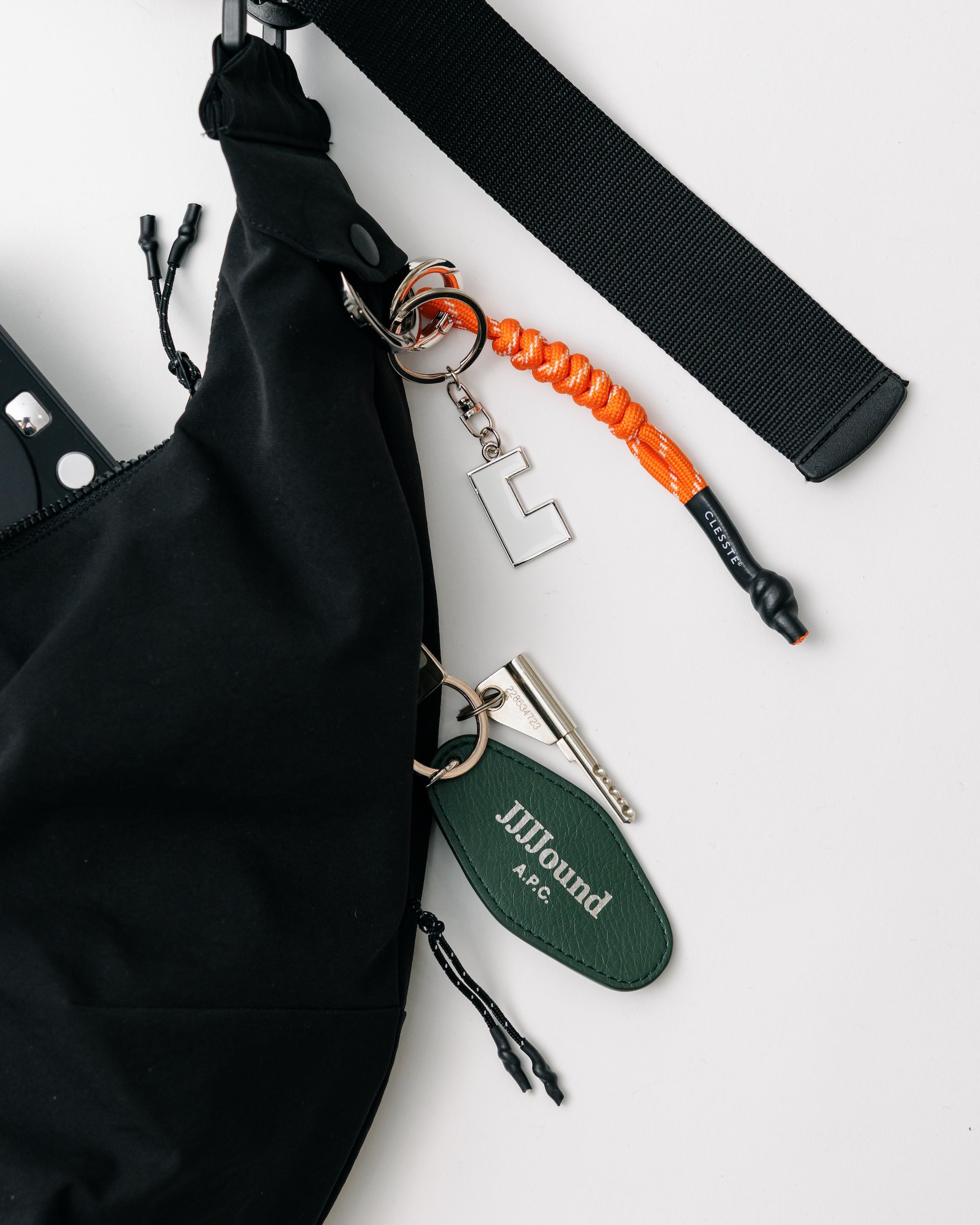 CORD CHARMS 001 (ORANGE)