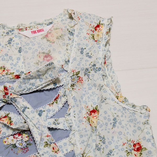 オフ白×ブルーブーケ刺繍パッチワークブラウス - ピンクハウス通販