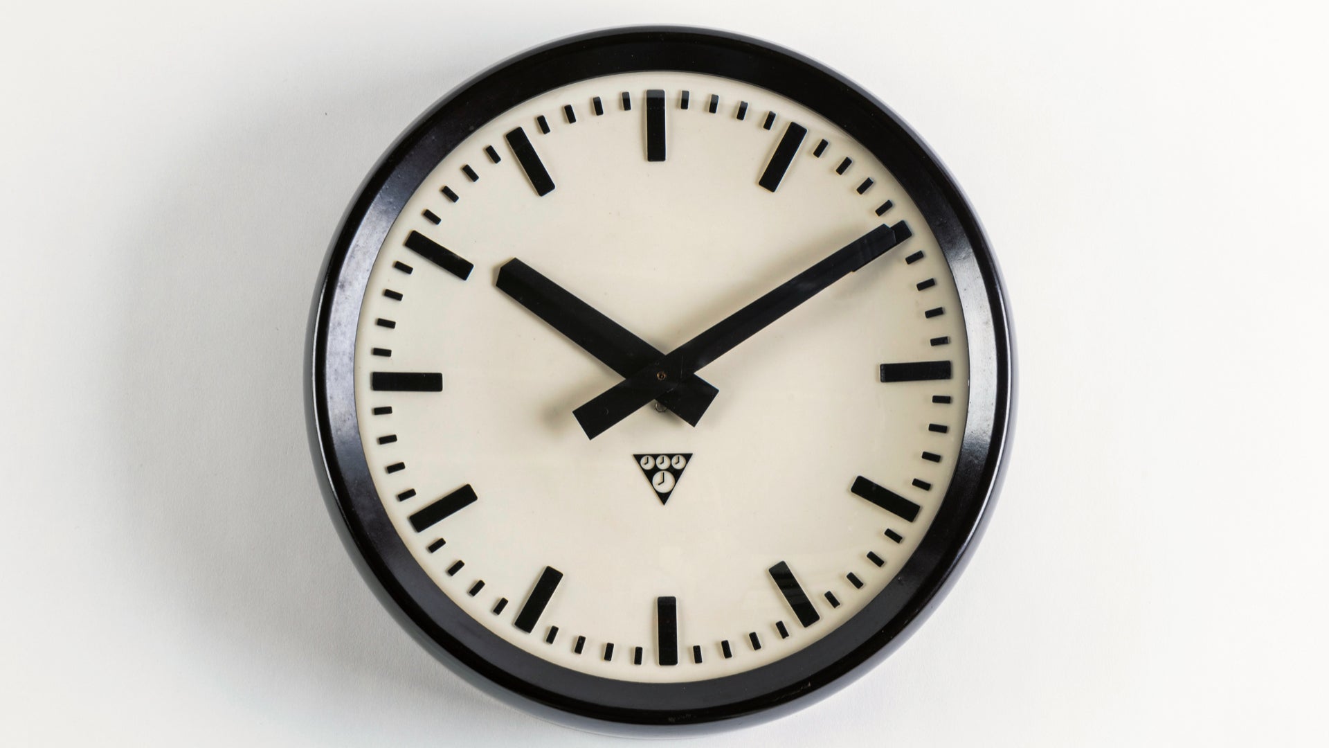 52 安藤正 （スイートロード銀座店）／パラゴトロン社製のウォール