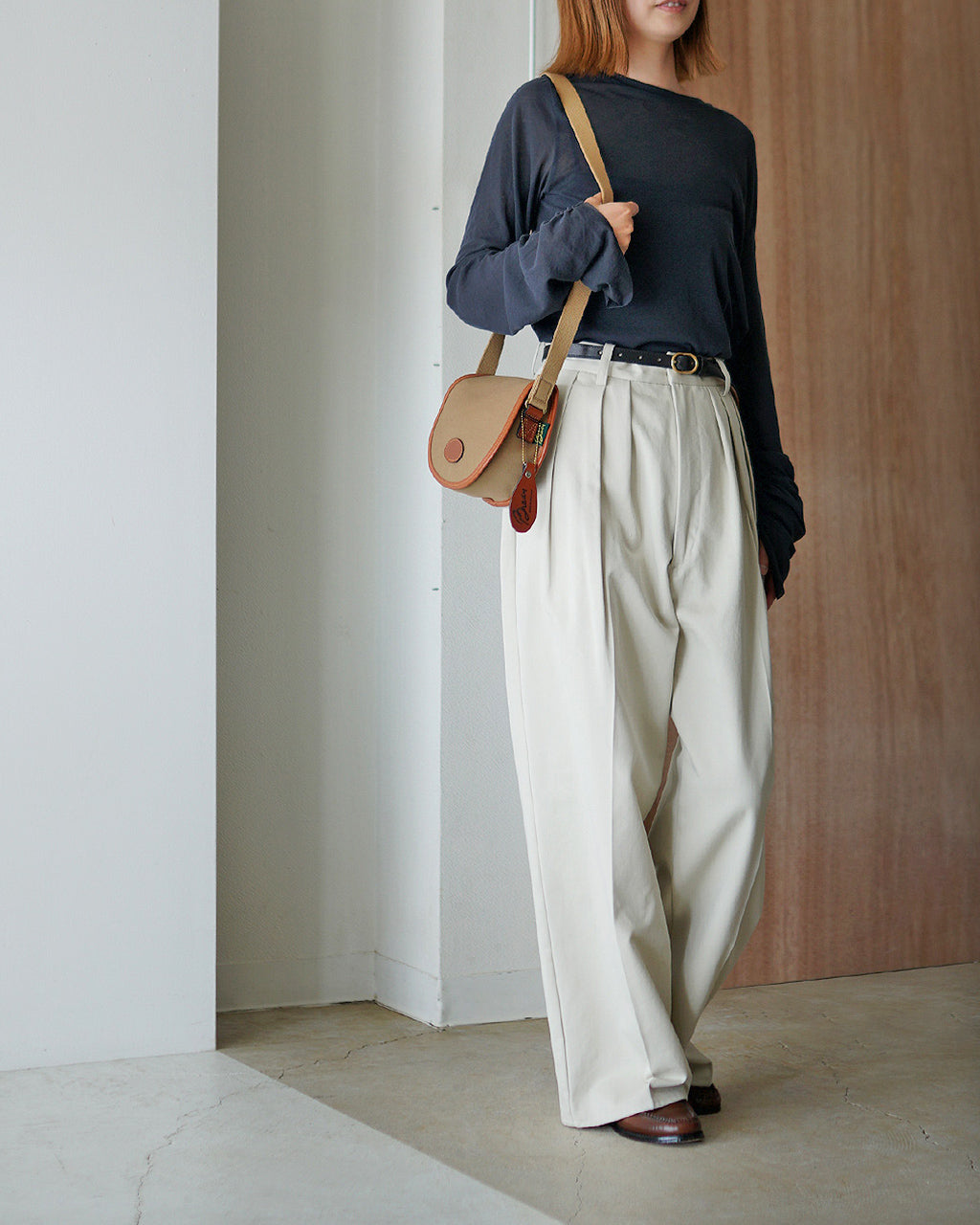 Unisex ブレディ/Brady エアー ミニ/AIRE MINI ミニ ショルダーバッグ