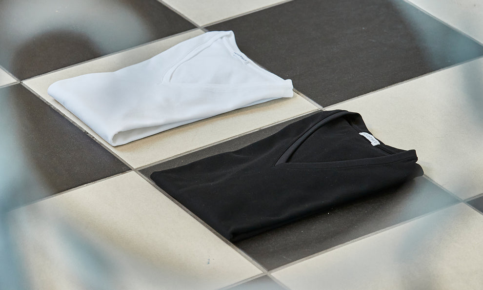 干場義雅氏監修スビンプラチナム テーラードVネックTシャツ