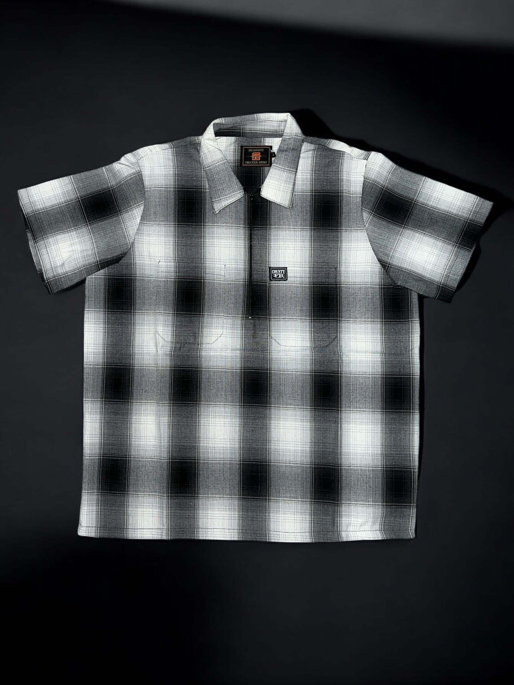 Short Sleeve Checkered Zip Shirt - Craze Fashion