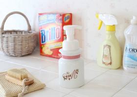 マニー レールデュロココ 陶器 － フレンチカントリーのバラ柄、レース