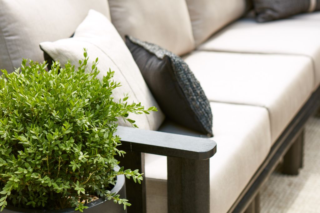 Stratford Sofa - C.R. Plastics