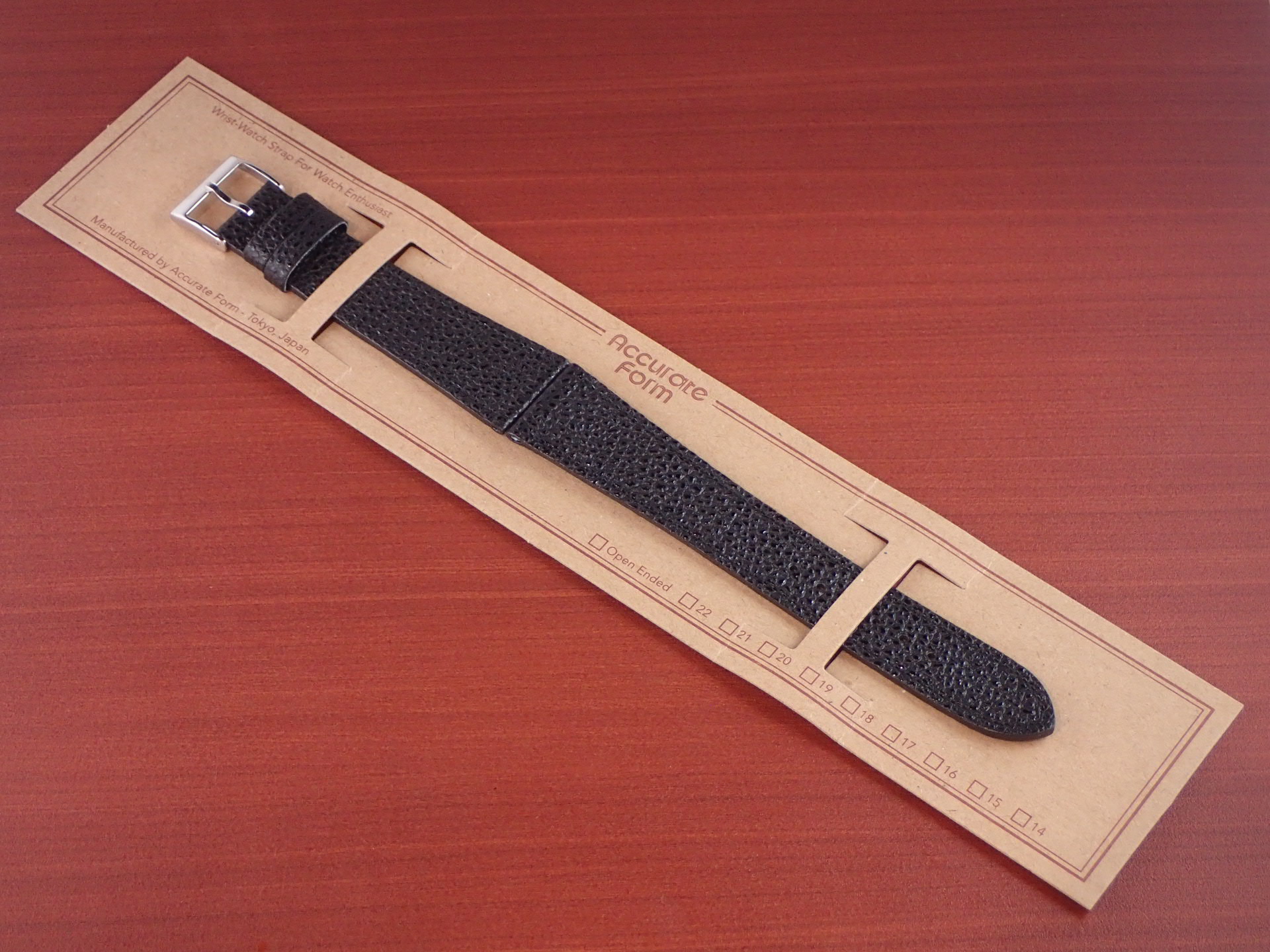 姫路黒桟革 型押し 黒 16、17、18、19、20mm | VINTAGE WATCH