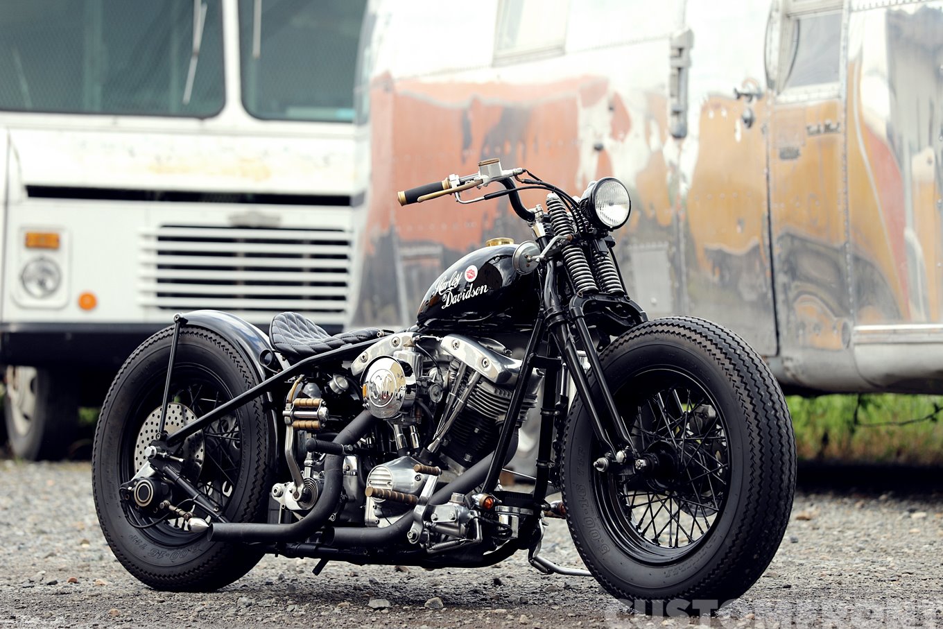 ハーレー女子が乗るショベルヘッドチョッパー 1974年・遠藤自動車